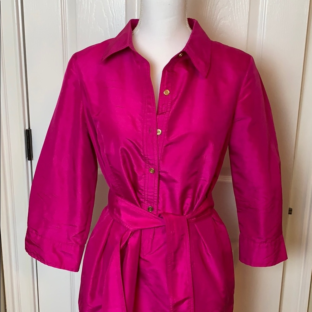 💕💝 Belted silk dress.